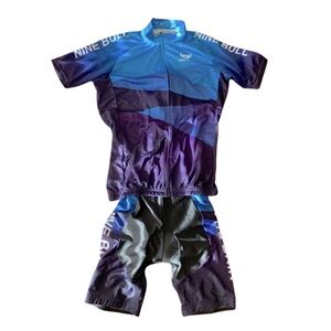 Two Piece Short Sleeve Cycling kit 🚲